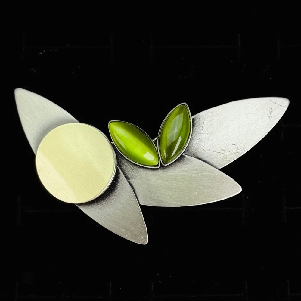 Silvertone Green modernist Christophe Poly Brooch Pin